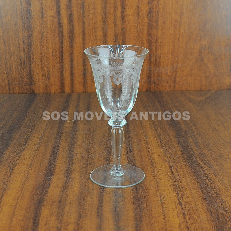03 TAÇAS EM CRISTAL FRANCÊS – SAINT LOUIS INCOLOR – SOSMOVEISANTIGOS – ANTIQUARIO SP (3)