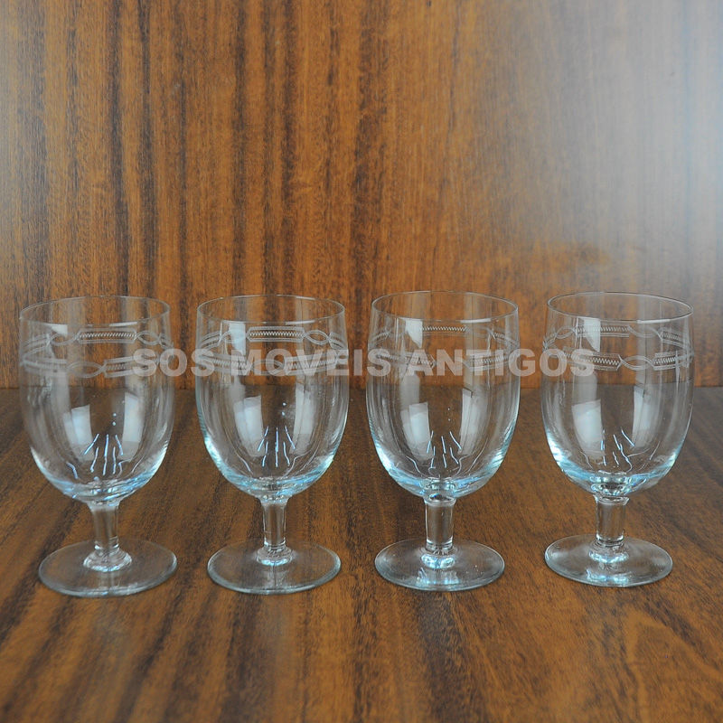 04 TAÇAS EM CRISTAL FRANCÊS – SAINT LOUIS – SOSMOVEISANTIGOS – ANTIQUARIO SP (2)