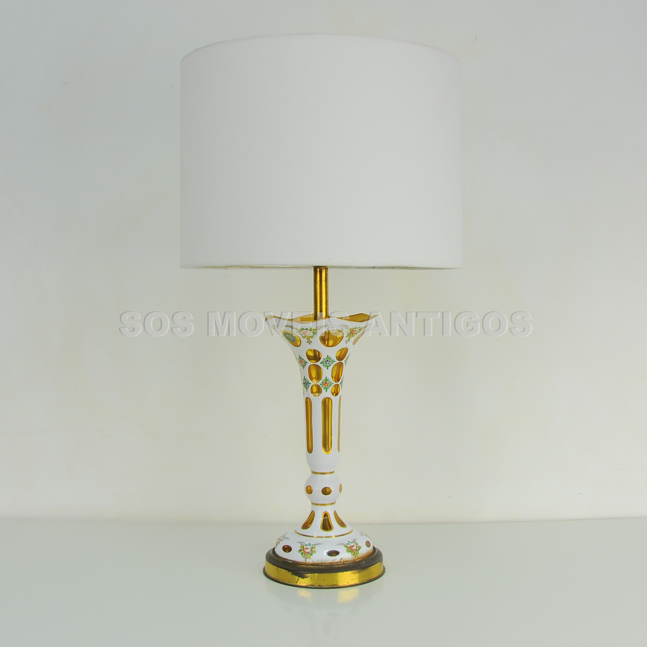 ABAJUR EM CRISTAL OVERLAY – SOSMOVEISANTIGOS – ANTIQUARIO SP (2)