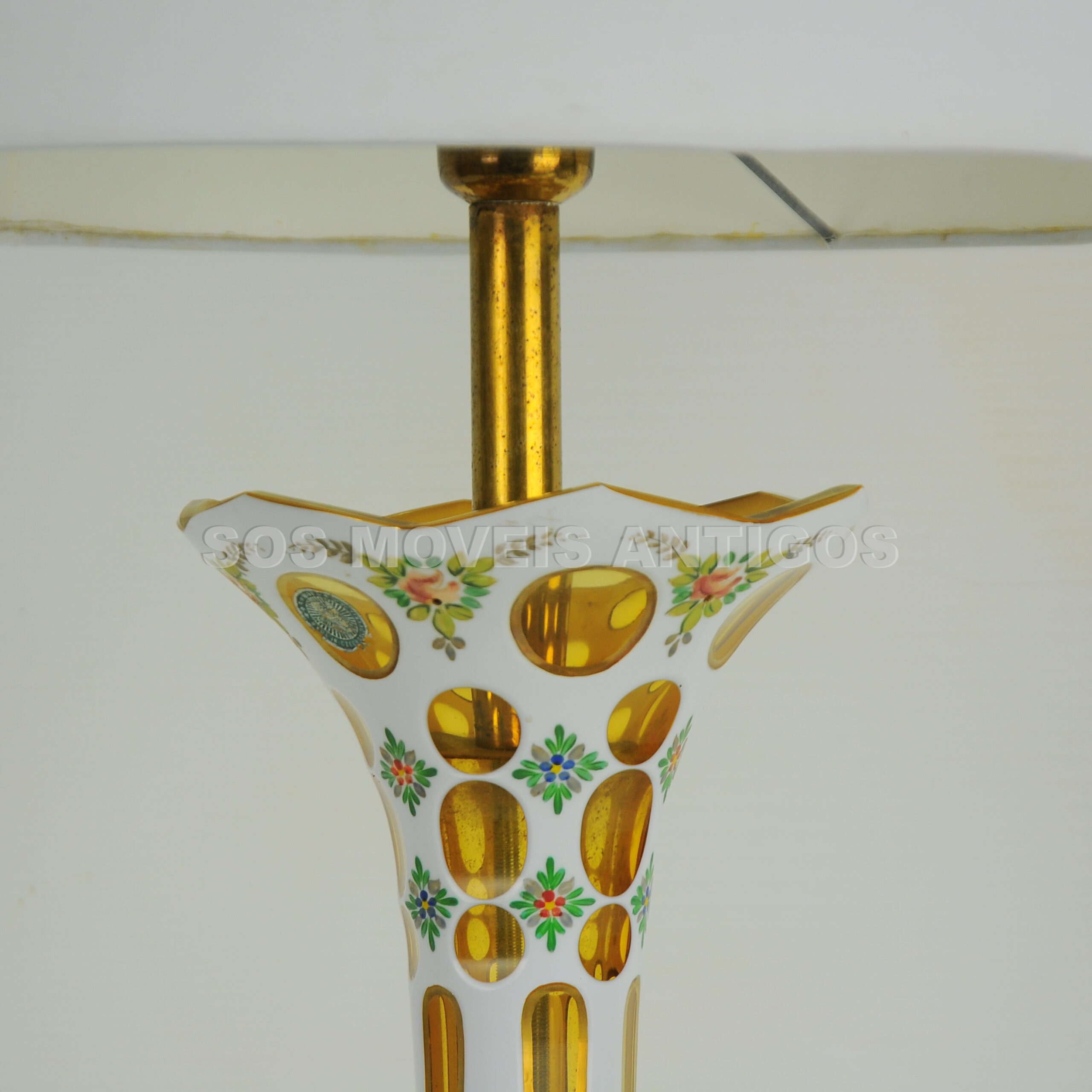 ABAJUR EM CRISTAL OVERLAY – SOSMOVEISANTIGOS – ANTIQUARIO SP (4)