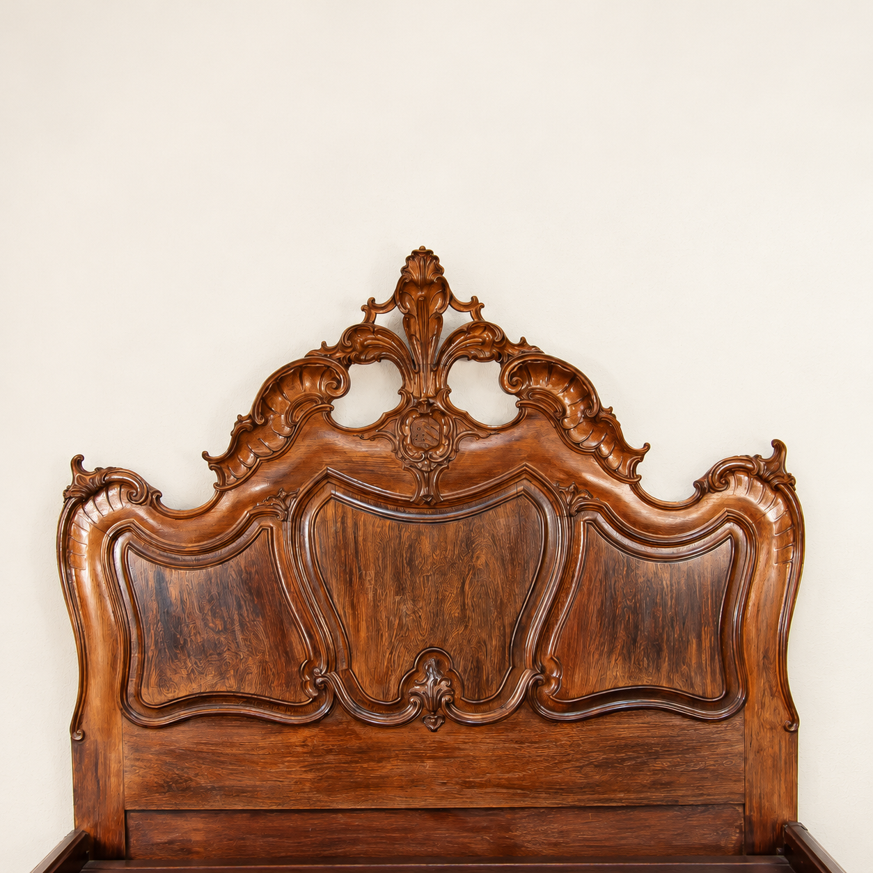 CAMA DE CASAL DOM JOSÉ – SÉC. XIX CÓD. 72 4