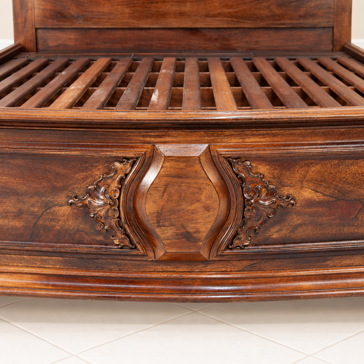 CAMA DE CASAL DOM JOSÉ – SÉC. XIX CÓD. 72 6