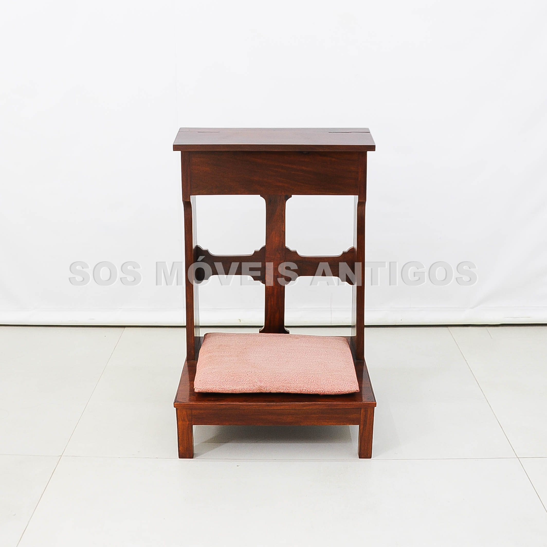 GENUFLEXÓRIO ARTE SACRA – SÉC. XIX – SOSMOVEISANTIGOS – ANTIQUARIO SP (5)