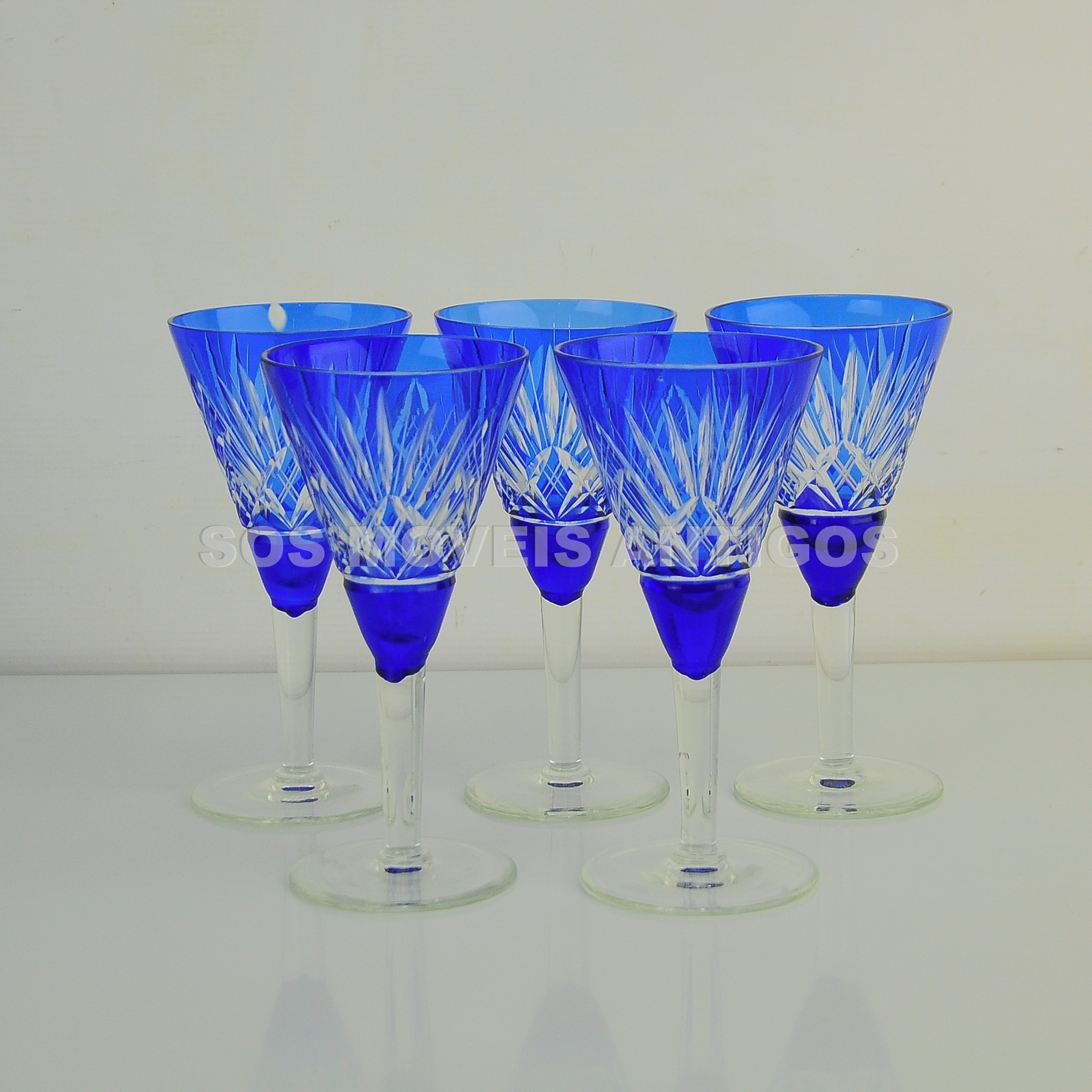 LICOREIRA COM 05 TAÇAS EM CRISTAL DOUBLÉ – SOSMOVEISANTIGOS – ANTIQUARIO SP (4)