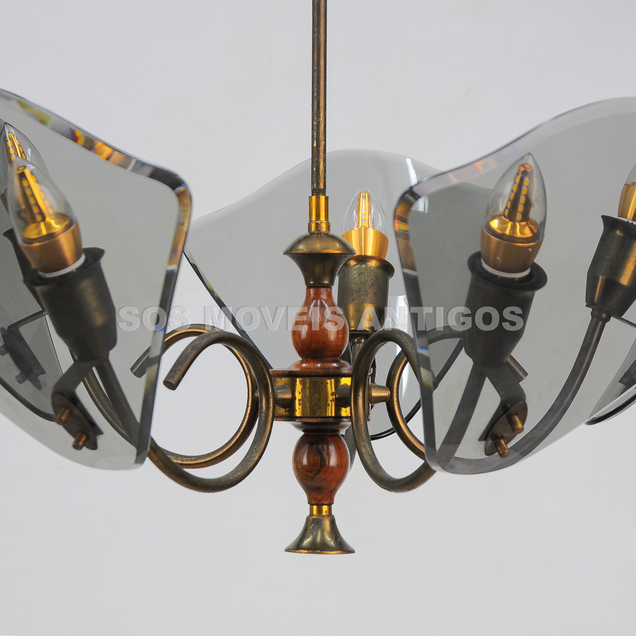 LUSTRE DÉCADA DE 50 – SOSMOVEISANTIGOS – ANTIQUARIO SP (3)