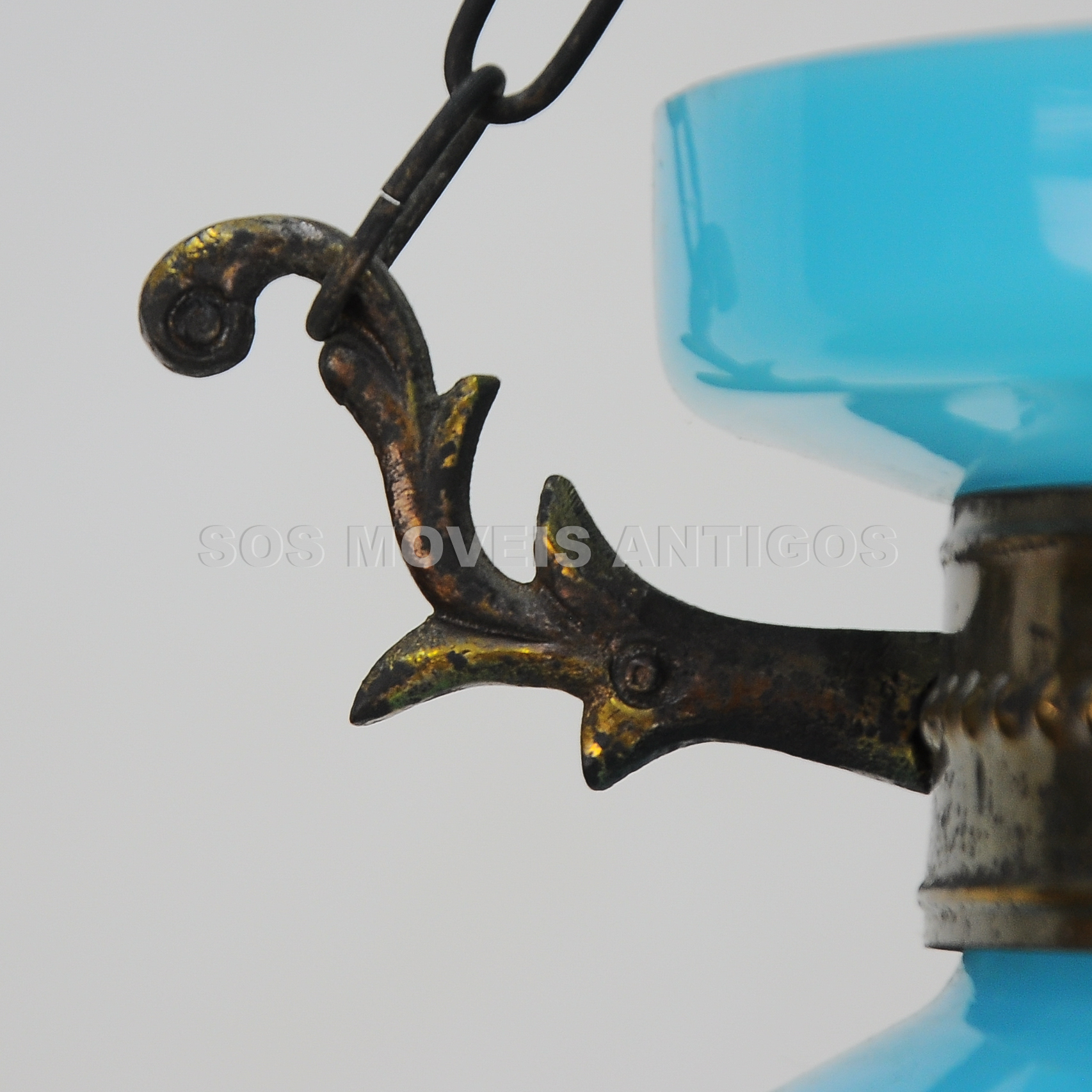 LUSTRE EM OPALINA – SOSMOVEISANTIGOS – ANTIQUARIO SP (8)