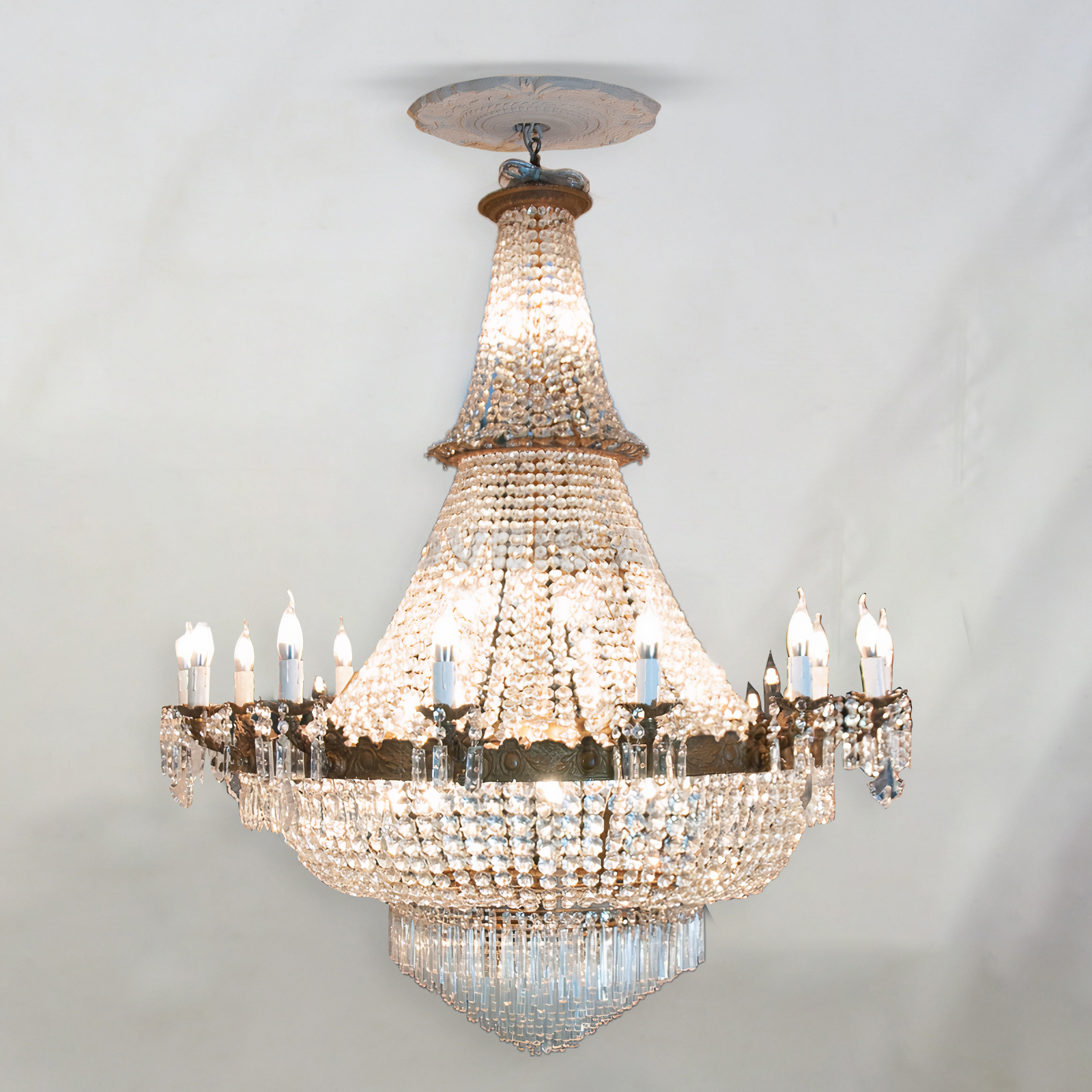 LUSTRE IMPÉRIO FRANCÊS – SÉC.XIX – SOSMOVEISANTIGOS – ANTIQUARIO SP
