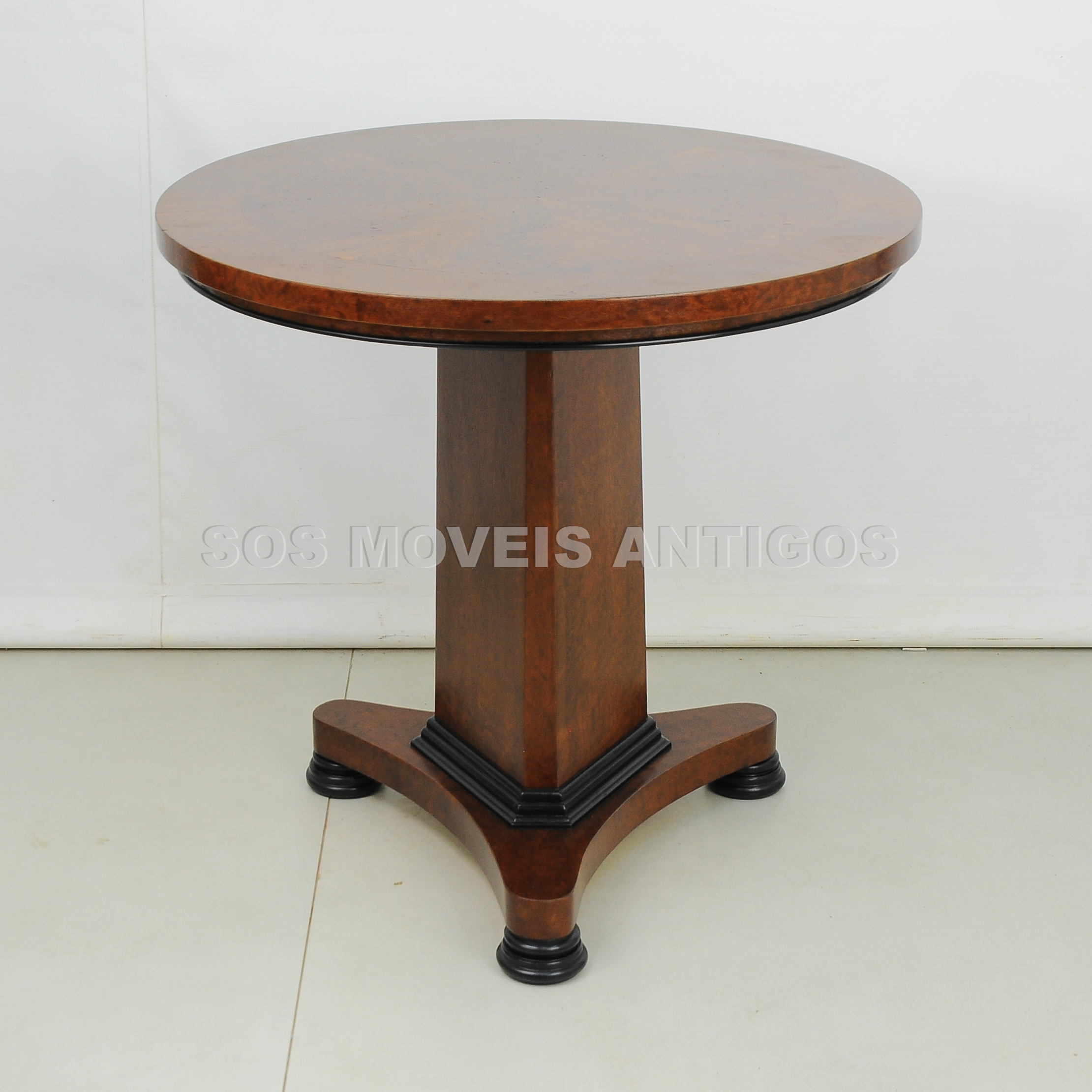 MESA LATERAL ESTILO IMPÉRIO – SOSMOVEISANTIGOS – ANTIQUARIO SP (2)