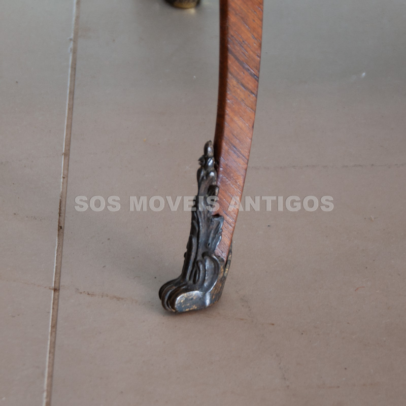 PAR DE MESAS LATERAIS ESTILO FRANCÊS – SOSMOVEISANTIGOS – ANTIQUARIO SP (1)
