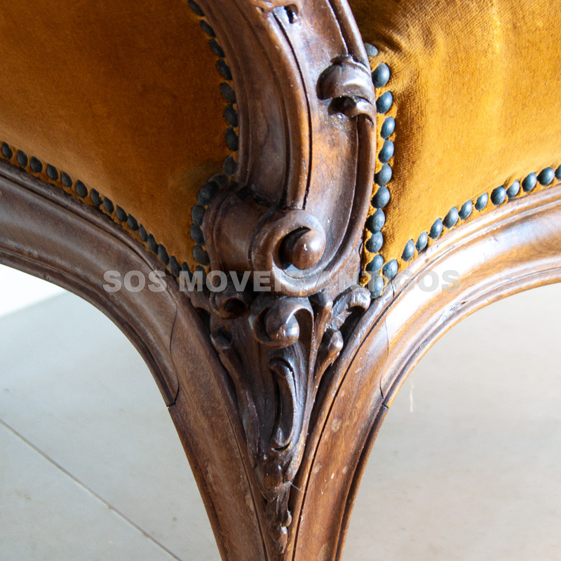 PAR DE POLTRONAS ESTILO LUÍS XV – SOSMOVEISANTIGOS – ANTIQUARIO SP (1)