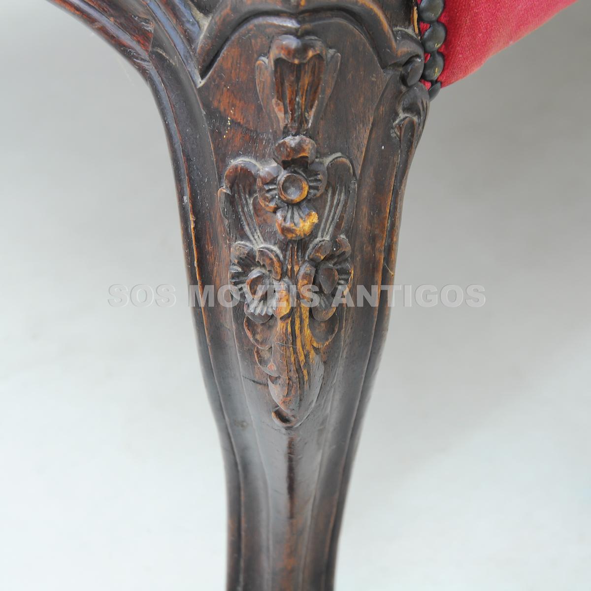 PAR DE POLTRONAS ESTILO LUÍS XV – SOSMOVEISANTIGOS – ANTIQUARIO SP (11)