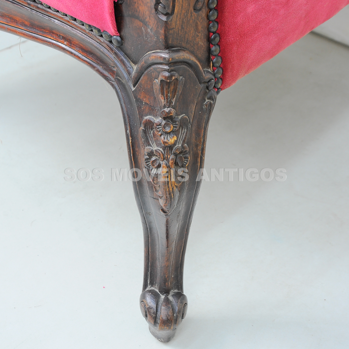 PAR DE POLTRONAS ESTILO LUÍS XV – SOSMOVEISANTIGOS – ANTIQUARIO SP (12)