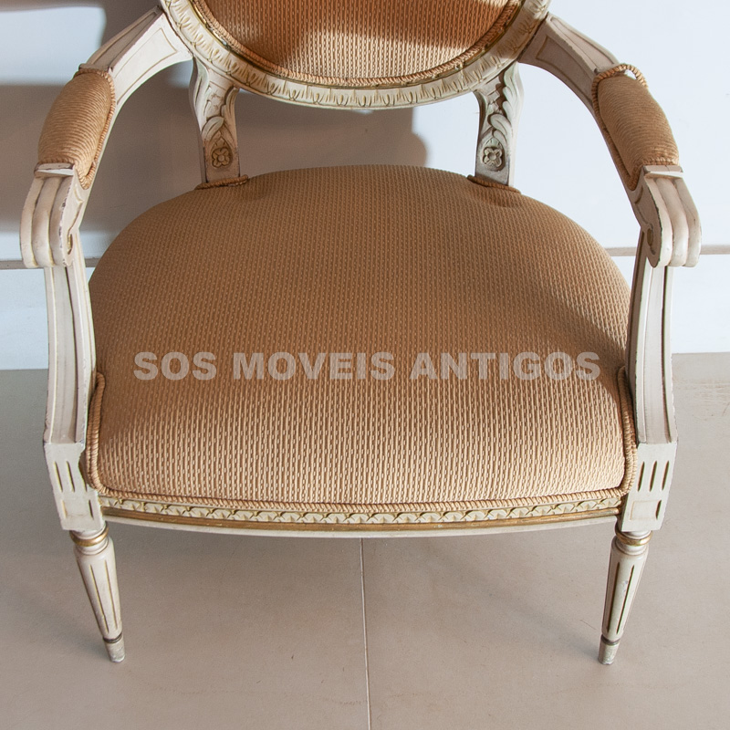 PAR DE POLTRONAS ESTILO LUÍS XVI – SOSMOVEISANTIGOS – ANTIQUARIO SP (11)