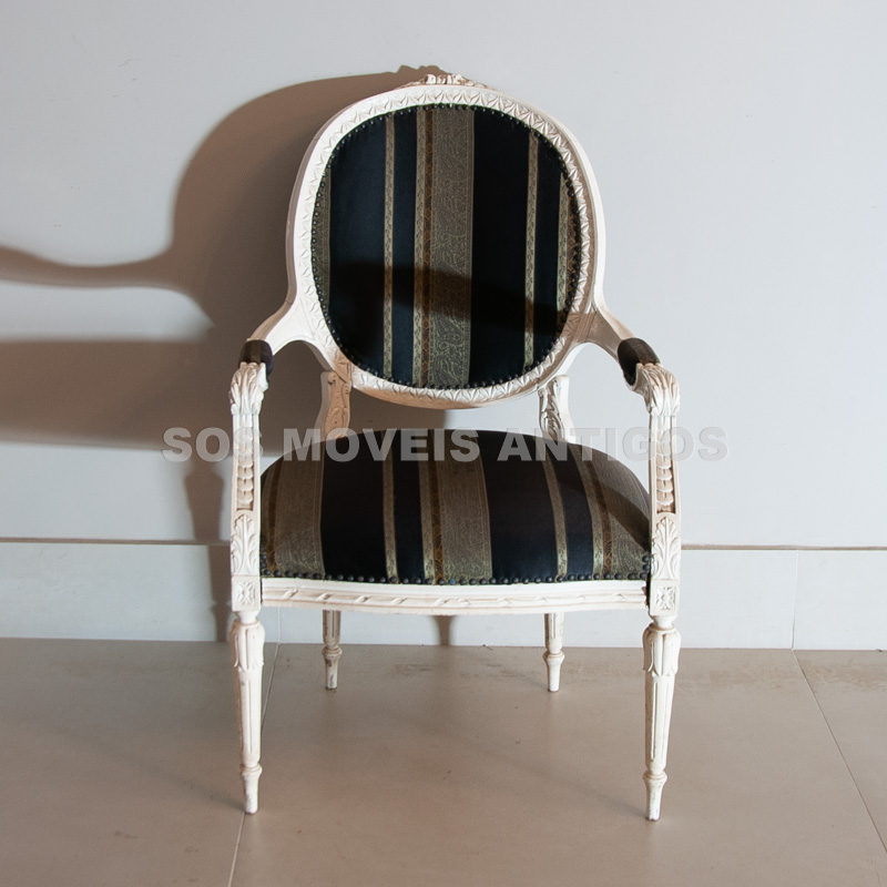 PAR DE POLTRONAS ESTILO LUÍS XVI – SOSMOVEISANTIGOS – ANTIQUARIO SP (2)