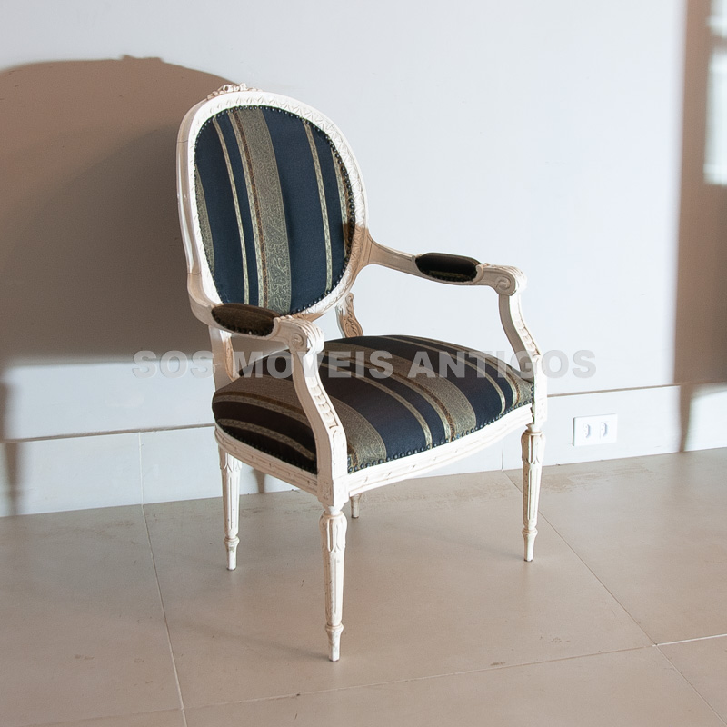 PAR DE POLTRONAS ESTILO LUÍS XVI – SOSMOVEISANTIGOS – ANTIQUARIO SP (3)