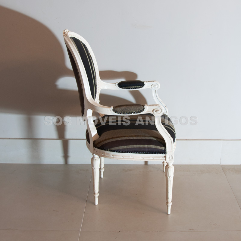 PAR DE POLTRONAS ESTILO LUÍS XVI – SOSMOVEISANTIGOS – ANTIQUARIO SP (4)