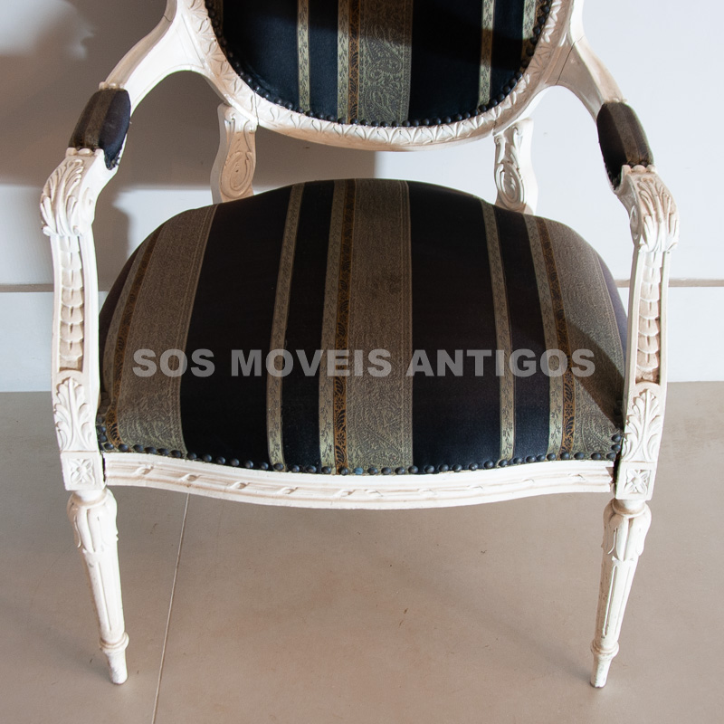PAR DE POLTRONAS ESTILO LUÍS XVI – SOSMOVEISANTIGOS – ANTIQUARIO SP (7)