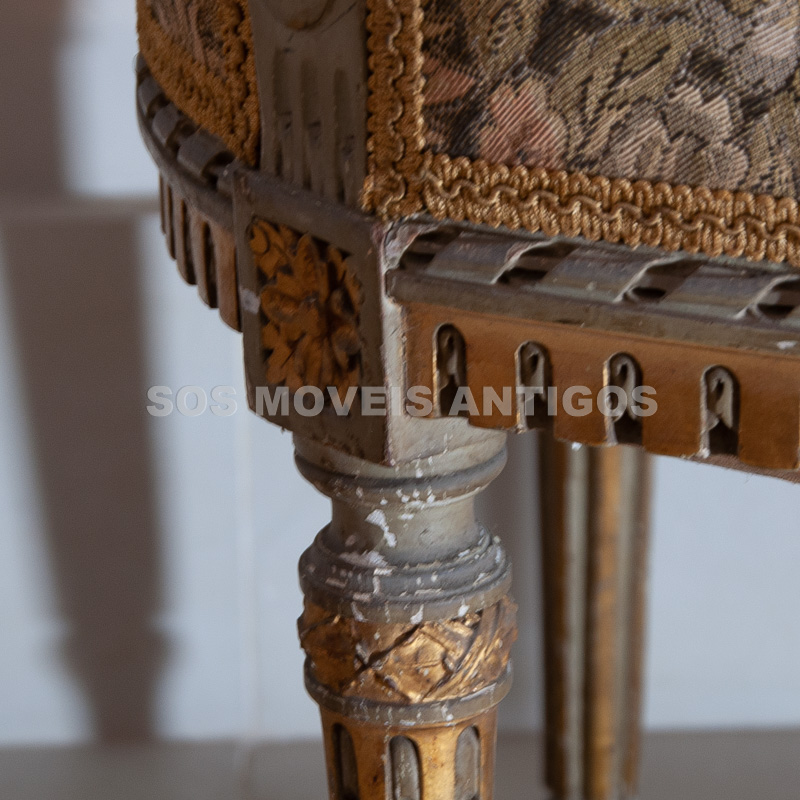PAR DE POLTRONAS ESTILO LUÍS XVI – SOSMOVEISANTIGOS – ANTIQUARIO SP (9)
