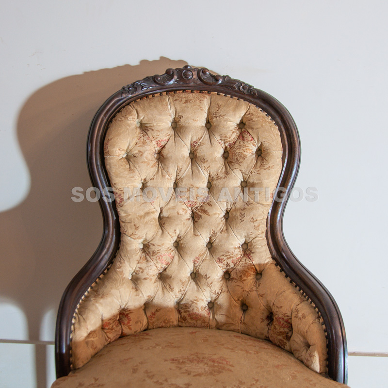 PAR DE POLTRONAS ESTILO VITORIANA – SOSMOVEISANTIGOS – ANTIQUARIO SP (8)
