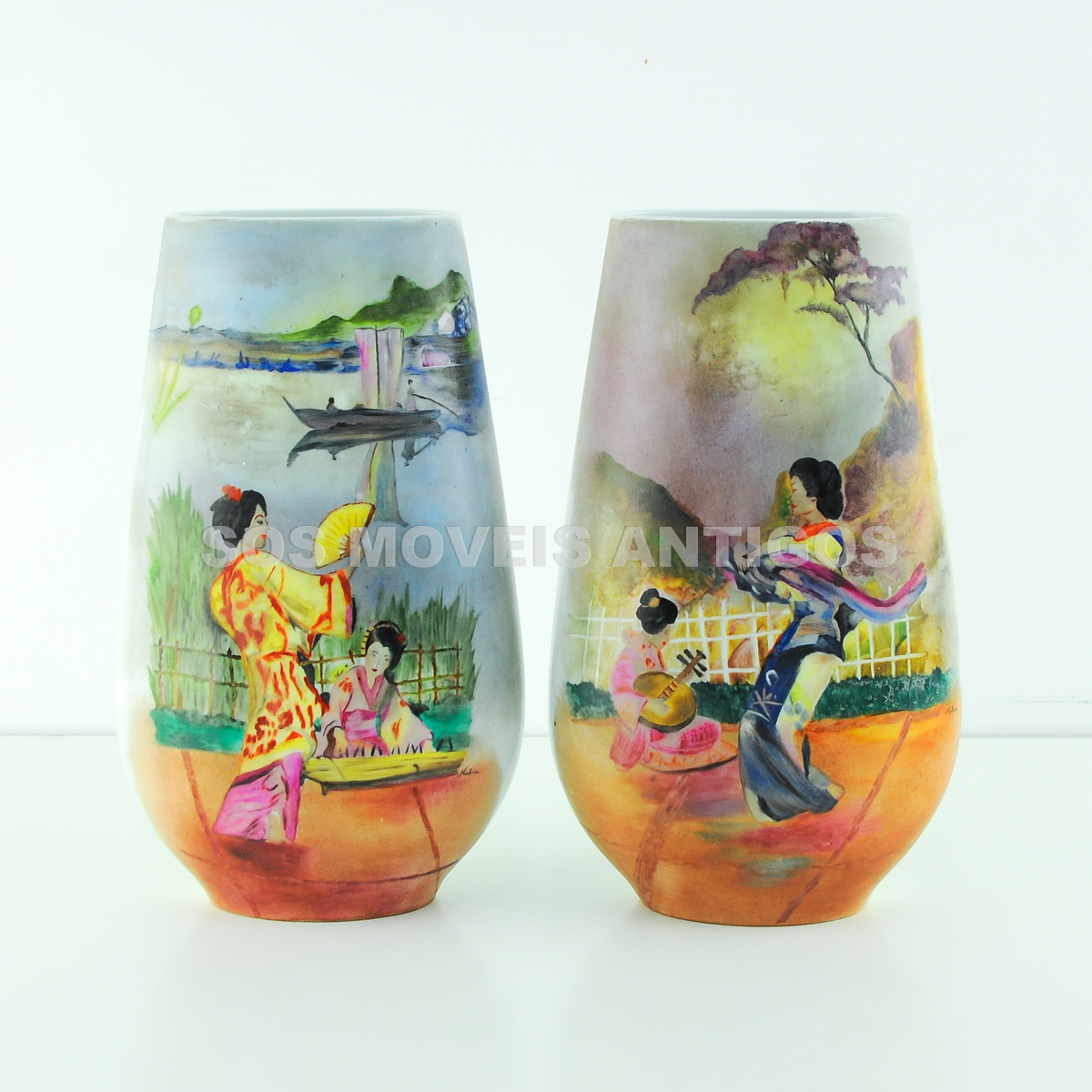 PAR DE VASOS – PORCELANA REAL – SOSMOVEISANTIGOS – ANTIQUARIO SP (2)