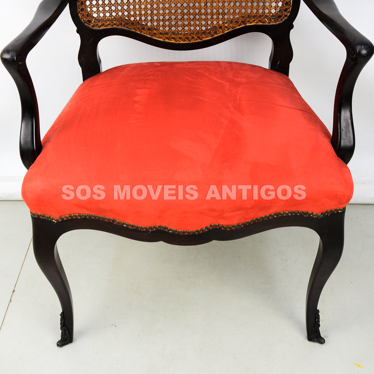 POLTRONA ESTILO LUÍS XV – SOSMOVEISANTIGOS – ANTIQUARIO SP (7)