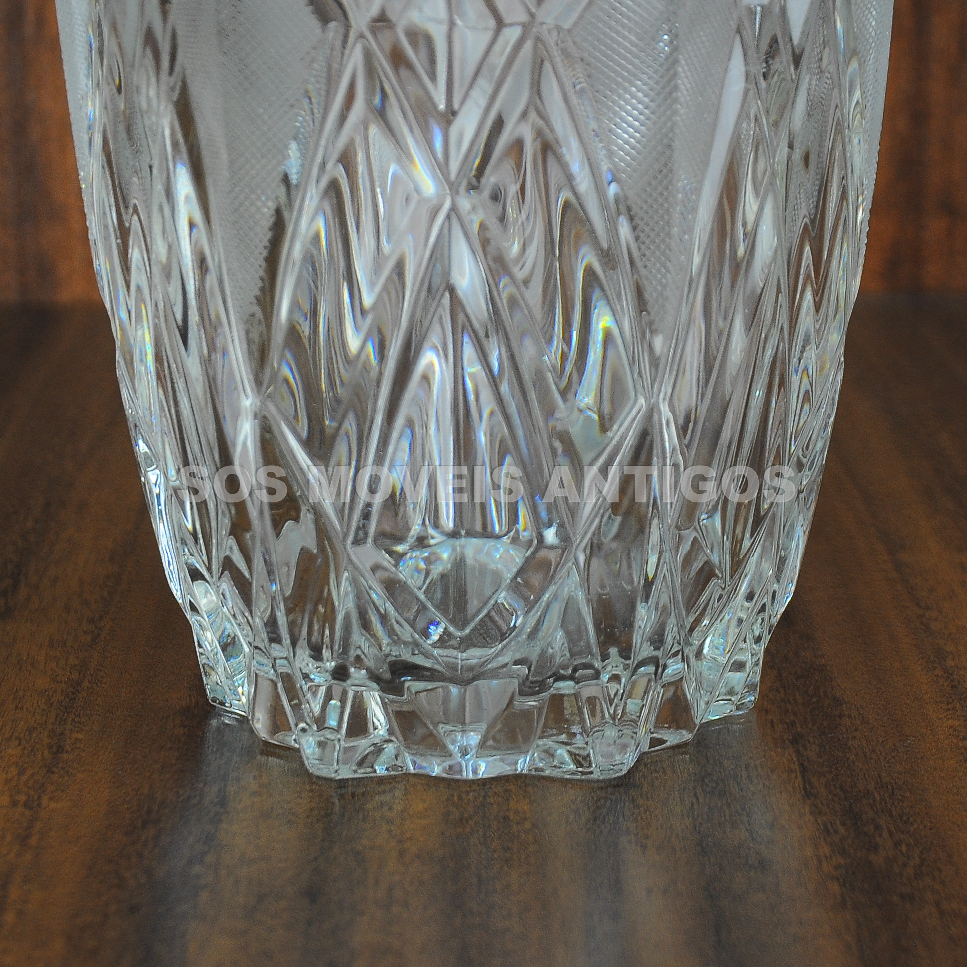 VASO EM CRISTAL – SOSMOVEISANTIGOS – ANTIQUARIO SP (4)